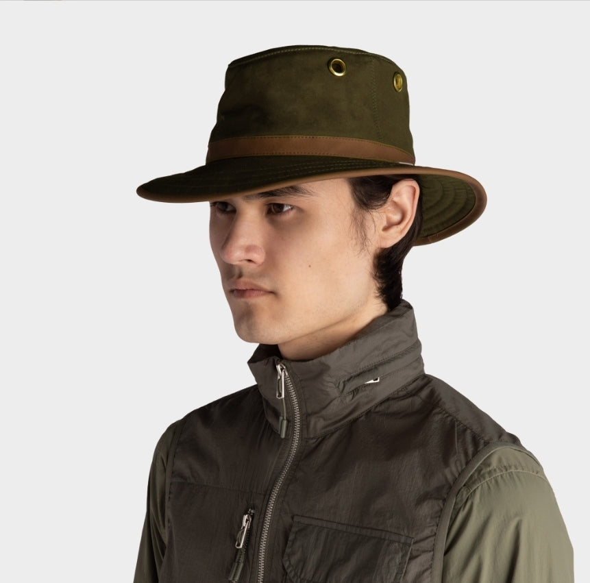 Tilley TWC7 Waxed Cotton Water Repellent - Olive Green/British Tan image 4