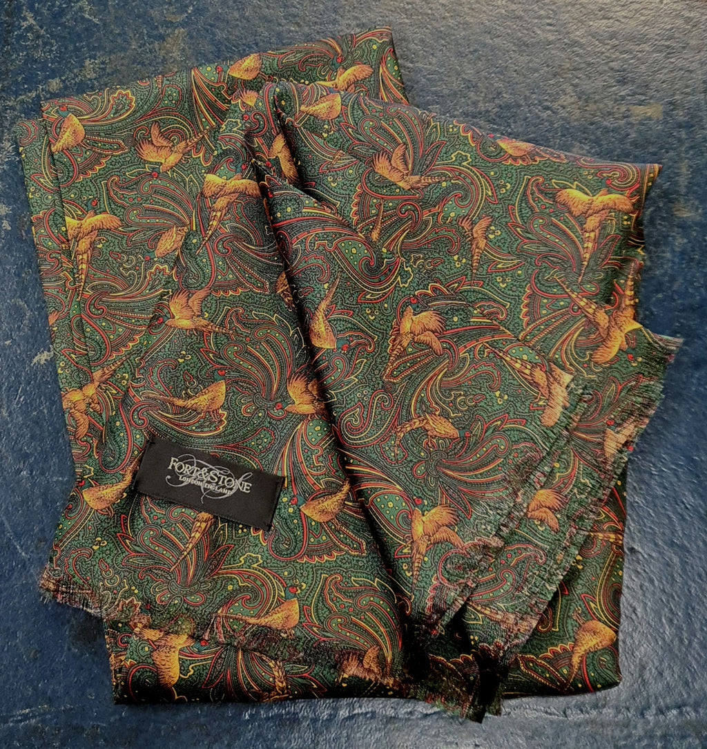 Pure Silk Pheasant Paisley Short Scarf - Green image 0