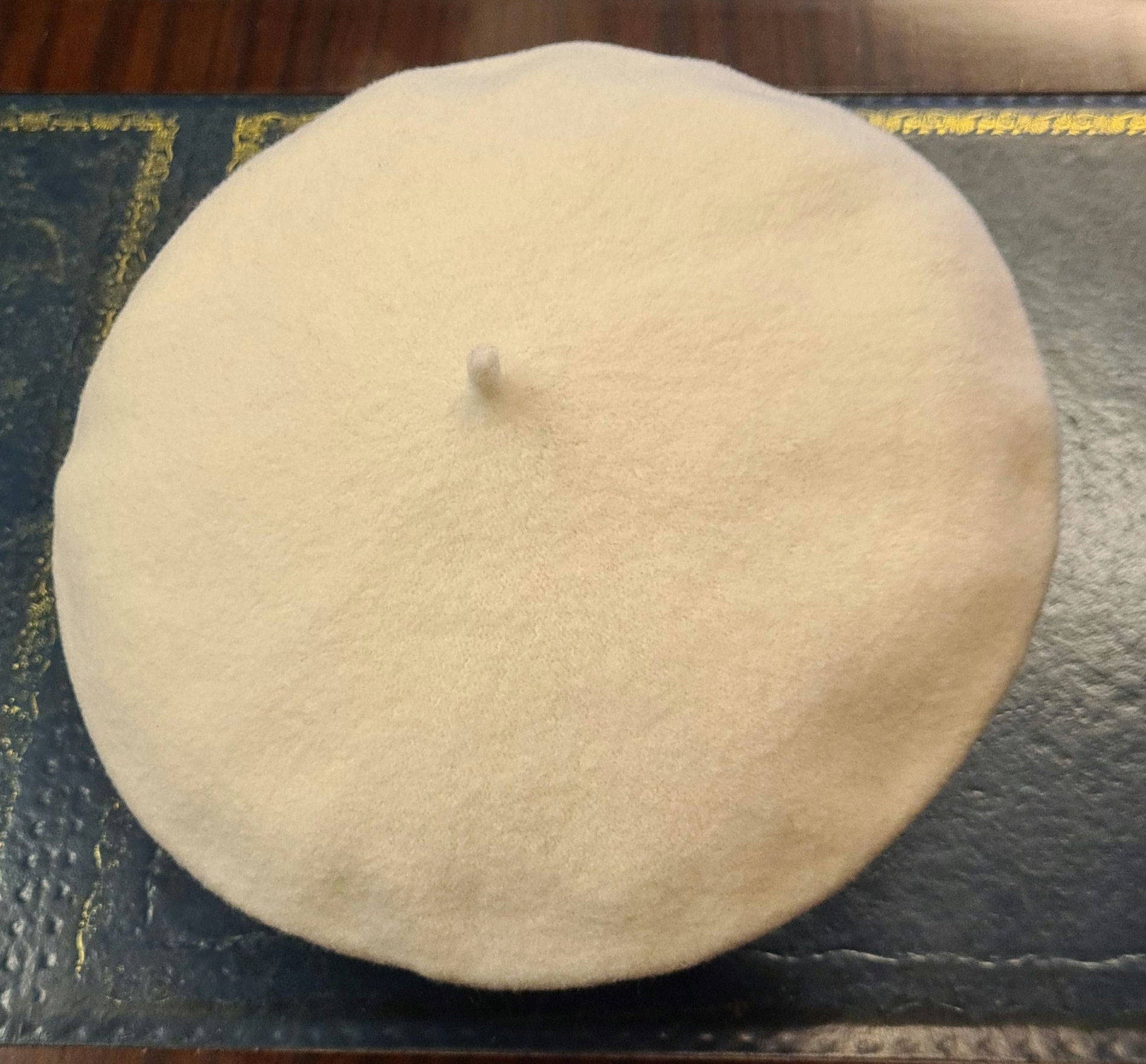 CCC Ltd Beret - Cream/Off-White image 0