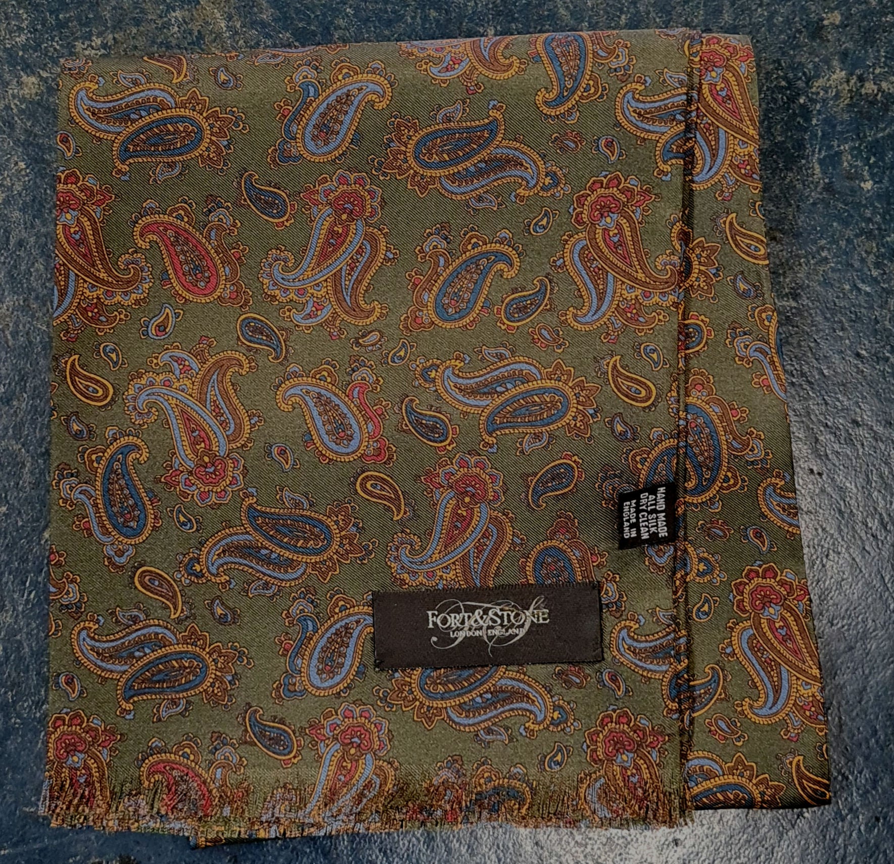 Pure Silk Short Scarf – Green Classic Paisley image 0