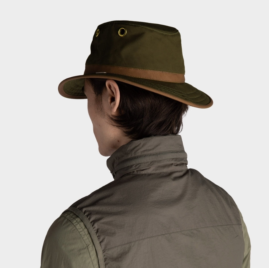 Tilley TWC7 Waxed Cotton Water Repellent - Olive Green/British Tan image 5